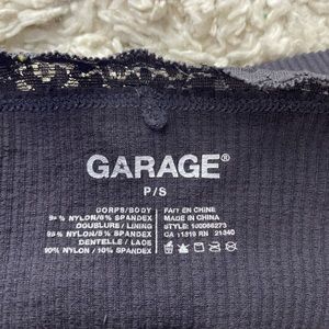 Garage grey crop top